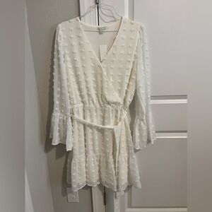 C. EST 1946 XL White Cream Textured Mini Dress with Belt and Ruffled Sleeves